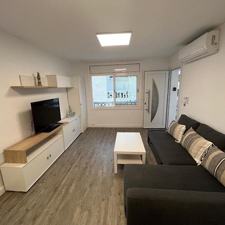 Apartamento En La Playa. Free Parking. Free Wifi L' Escala 외부 사진