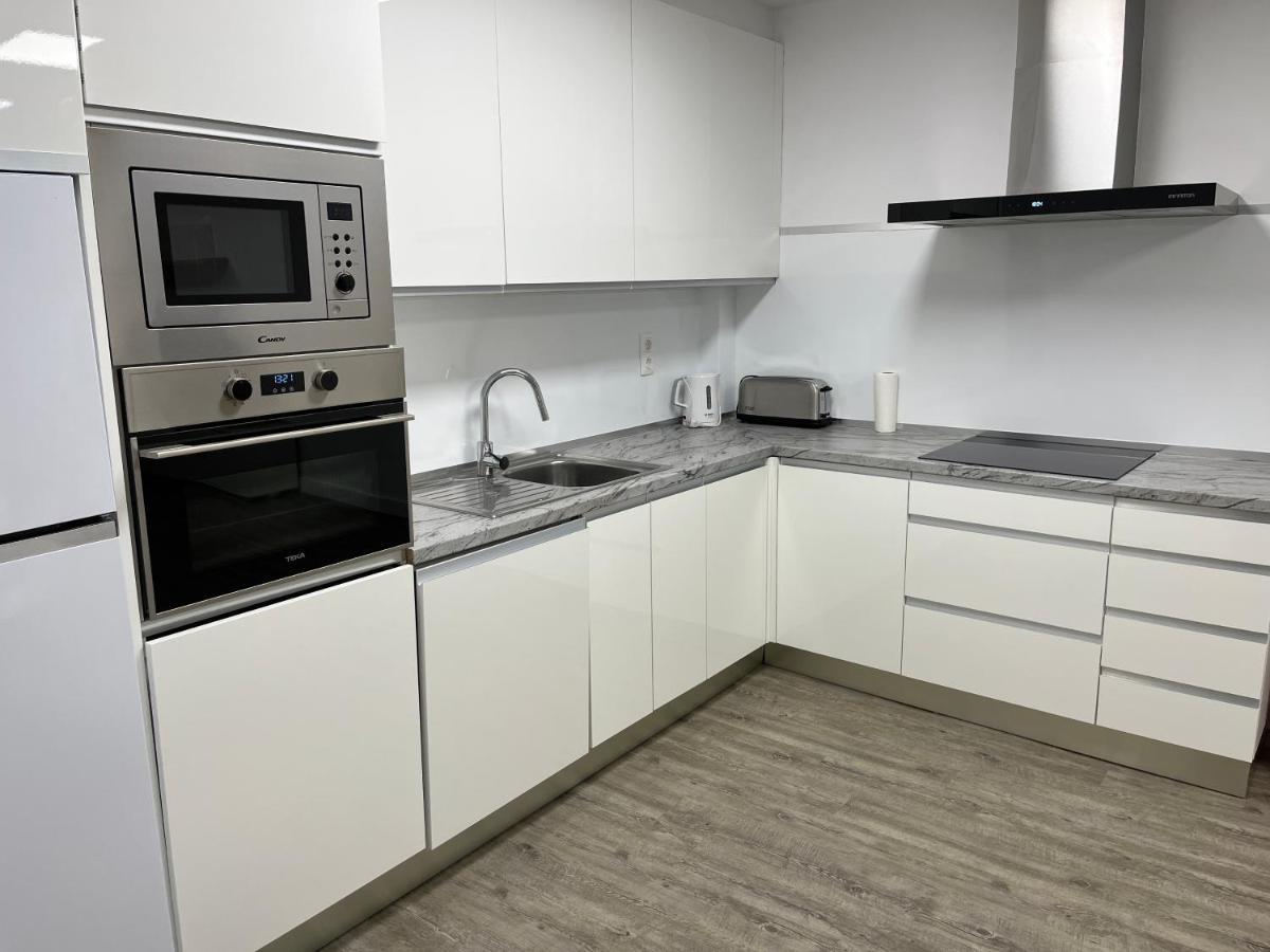 Apartamento En La Playa. Free Parking. Free Wifi L' Escala 외부 사진